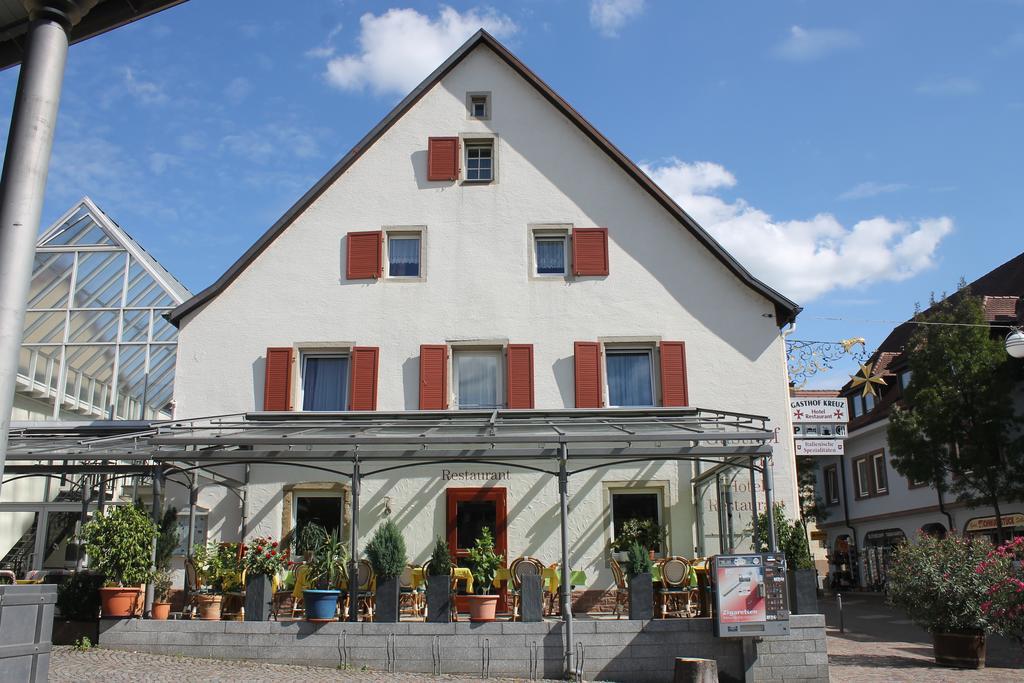 Hotel Gasthof Kreuz Heitersheim Exterior foto